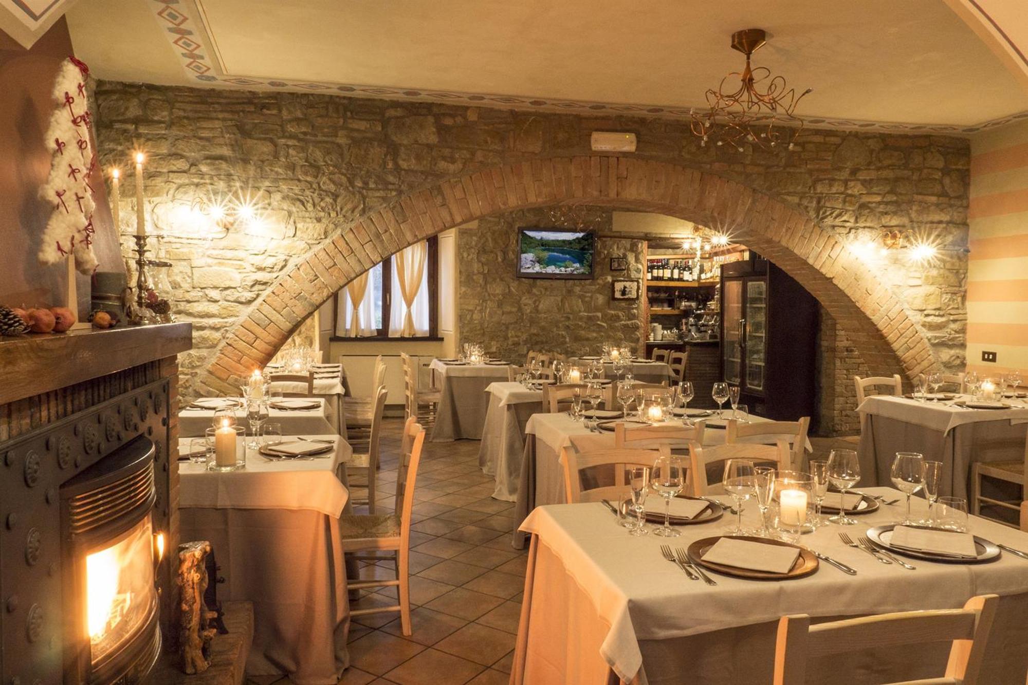 Il Melograno Agriturismo & Spa Pianello  エクステリア 写真