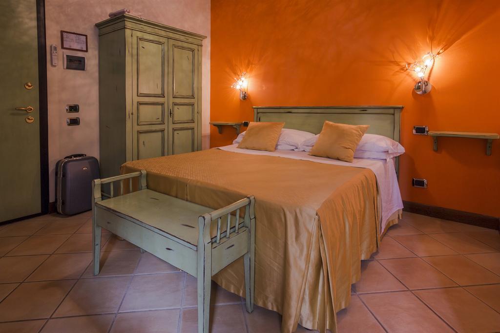 Il Melograno Agriturismo & Spa Pianello  エクステリア 写真
