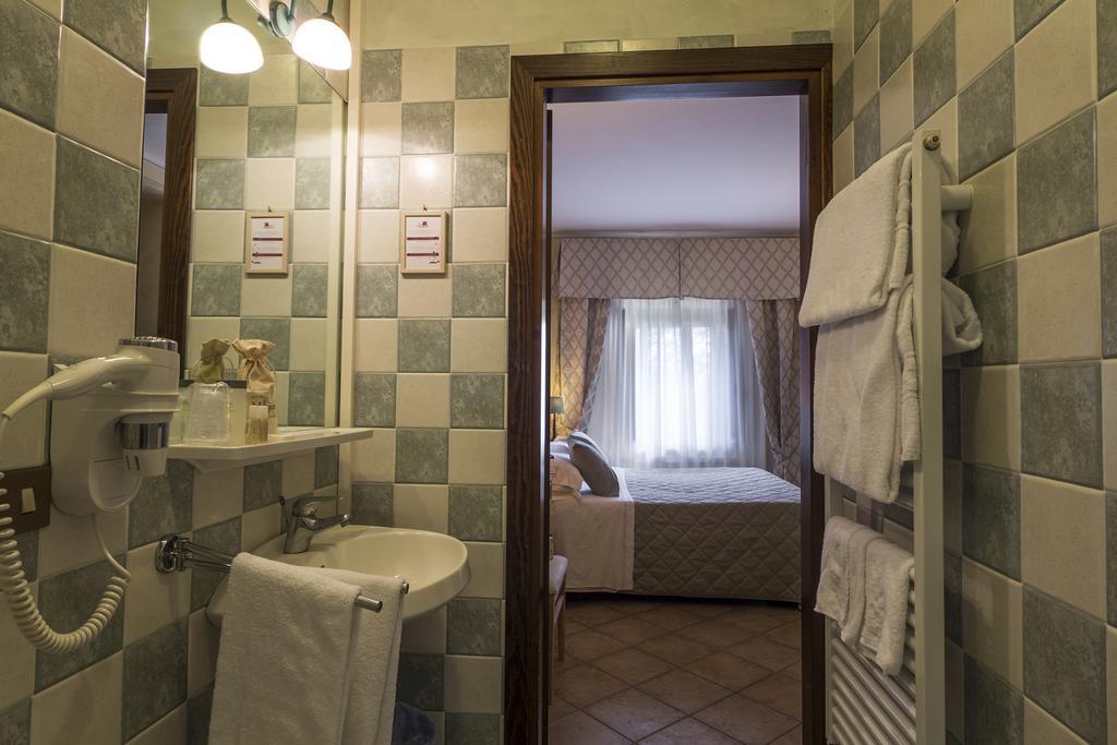 Il Melograno Agriturismo & Spa Pianello  エクステリア 写真