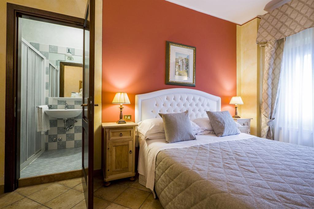 Il Melograno Agriturismo & Spa Pianello  エクステリア 写真