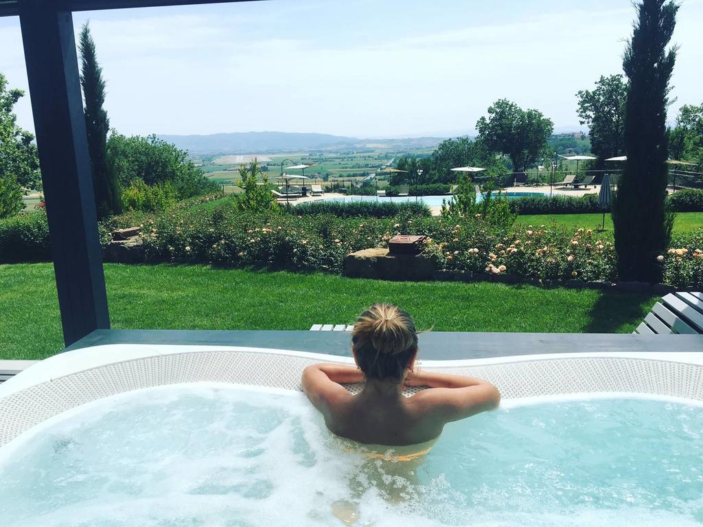 Il Melograno Agriturismo & Spa Pianello  エクステリア 写真