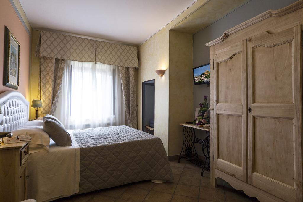 Il Melograno Agriturismo & Spa Pianello  エクステリア 写真